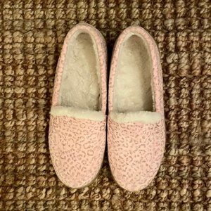 Vionic Slippers Pink Leather Leopard Print 7.5